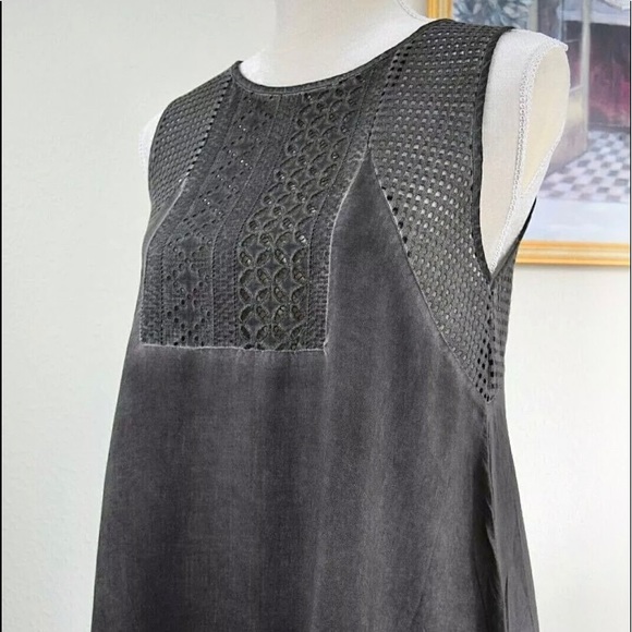 NEW Agnes & Dora Eyelet Tunic Sleeveless Gray Embroidered Lace Top-XS (0… - Picture 6 of 12